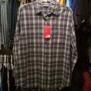🆕 The North Face Women's Boyfriend Shirt